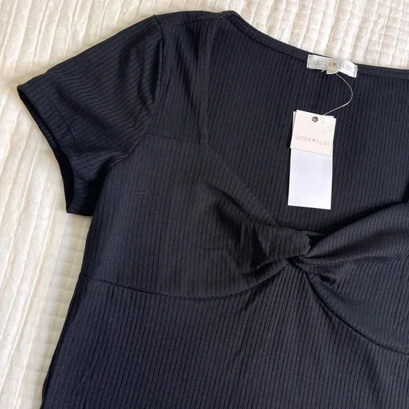 Ultra Flirt Twist-Front Short-Sleeve Tee - Picture 5 of 7